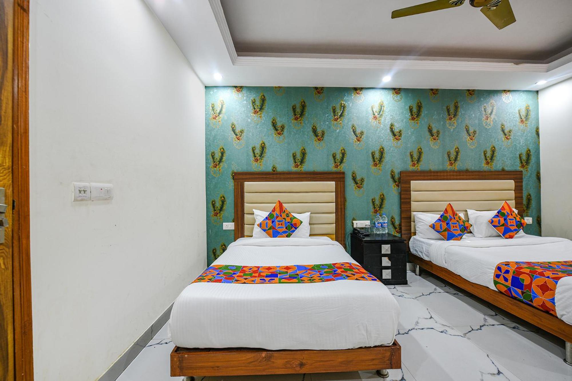 Fabexpress Shanti Stay New Delhi Exterior foto