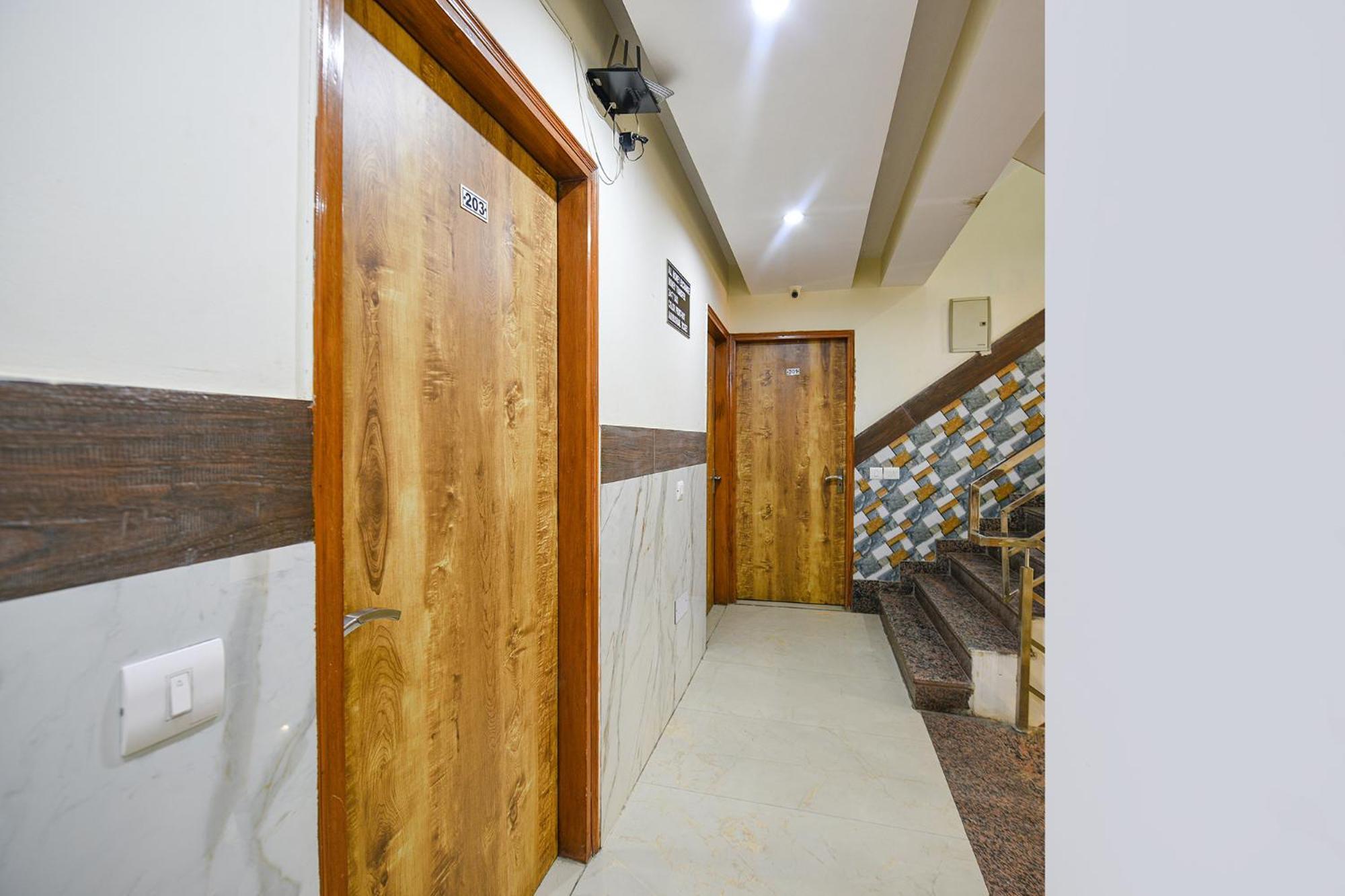 Fabexpress Shanti Stay New Delhi Exterior foto